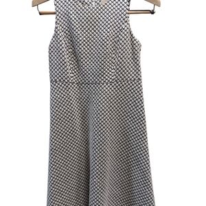 LOFT Petite Black & White Patterned A-line Midi Fit & Flare DressSz 00P